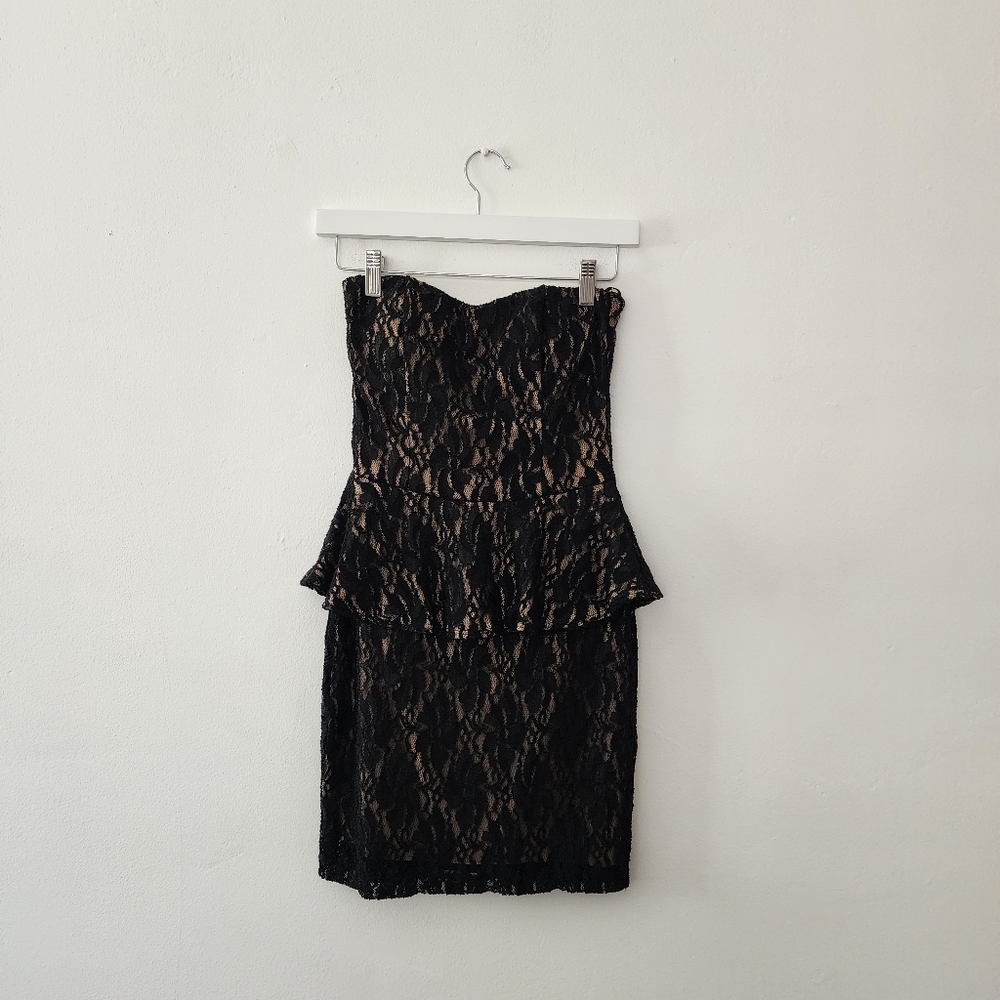 Celine by Champion | Black Strapless Lacy Dress
